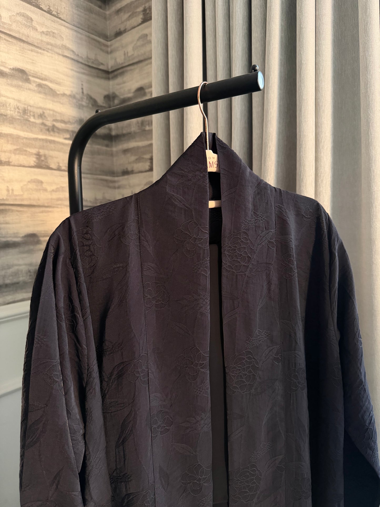 26 - DC / Black 02