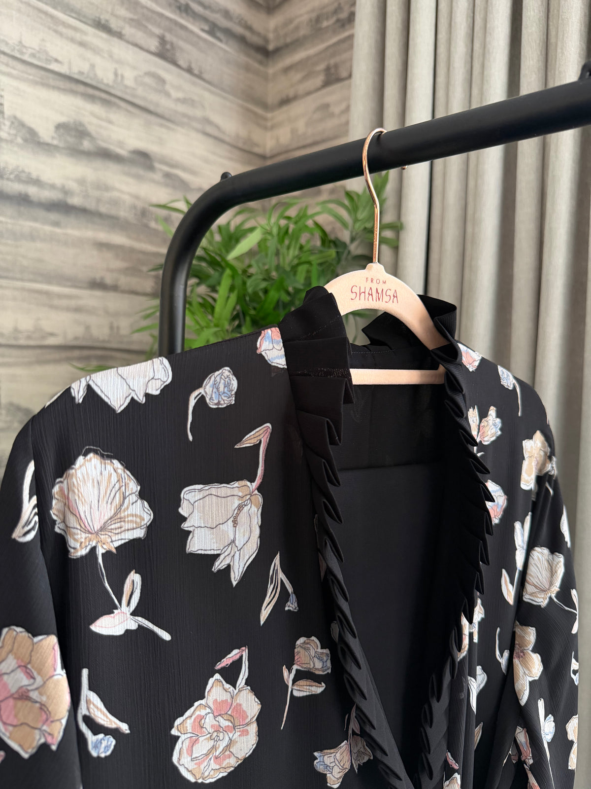 Blossom / Black