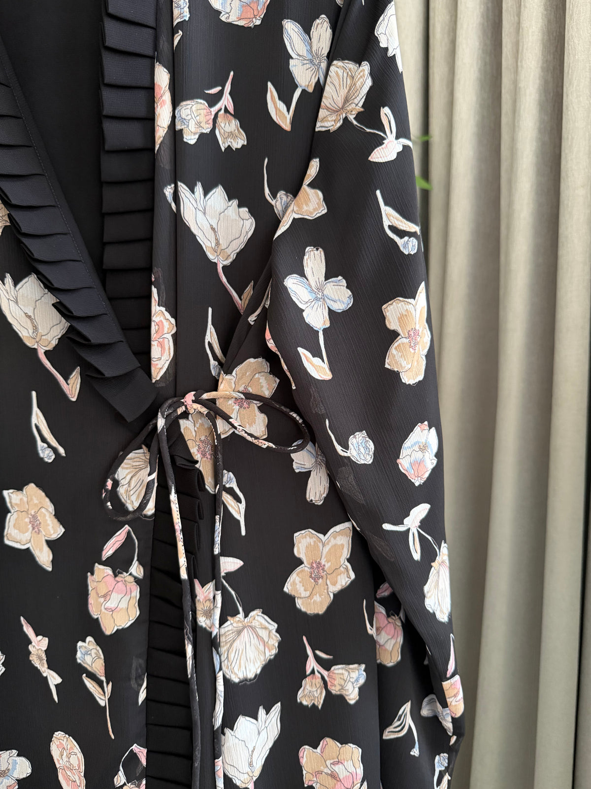 Blossom / Black