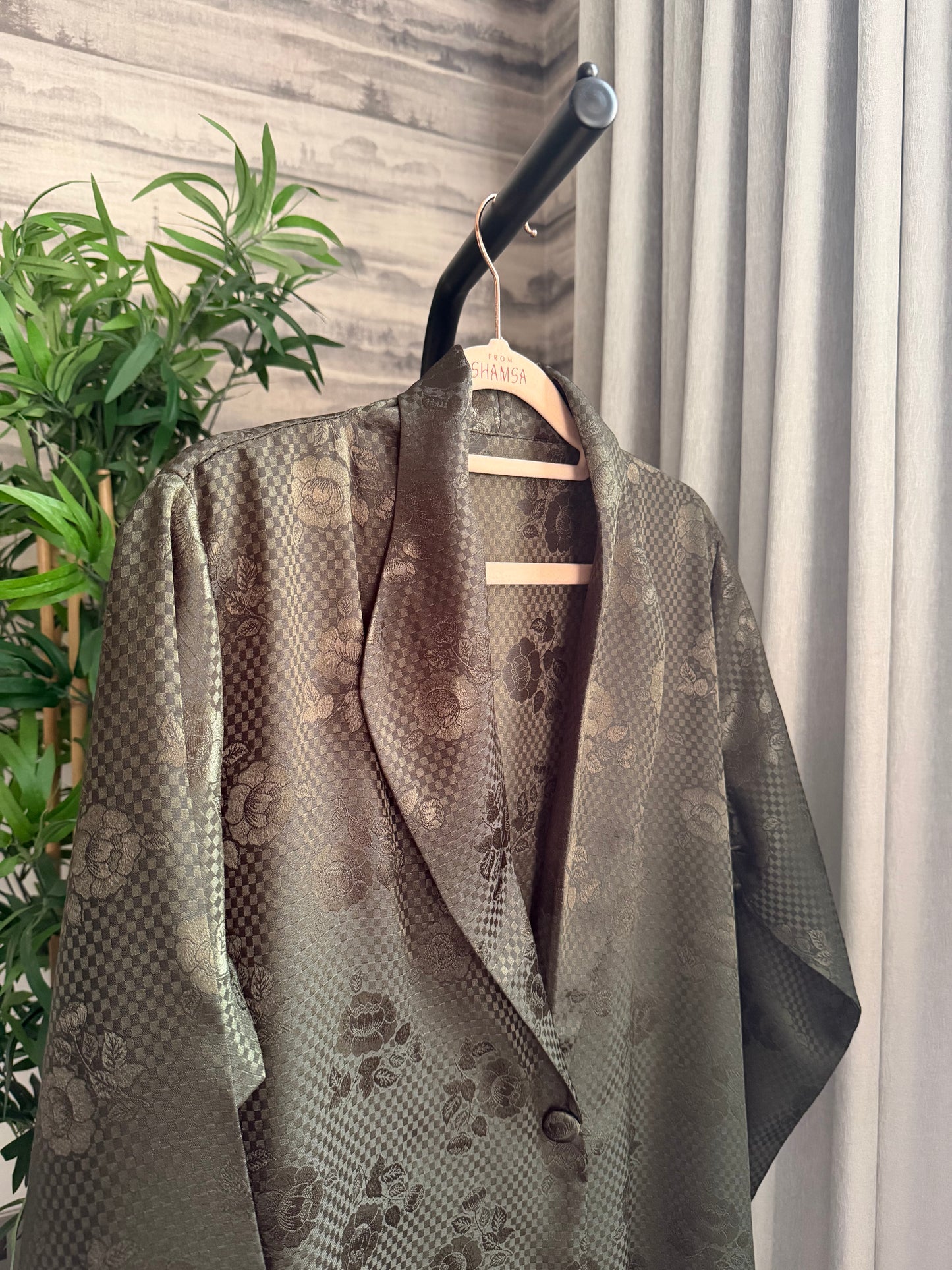 26 - The Muse / Khaki Green