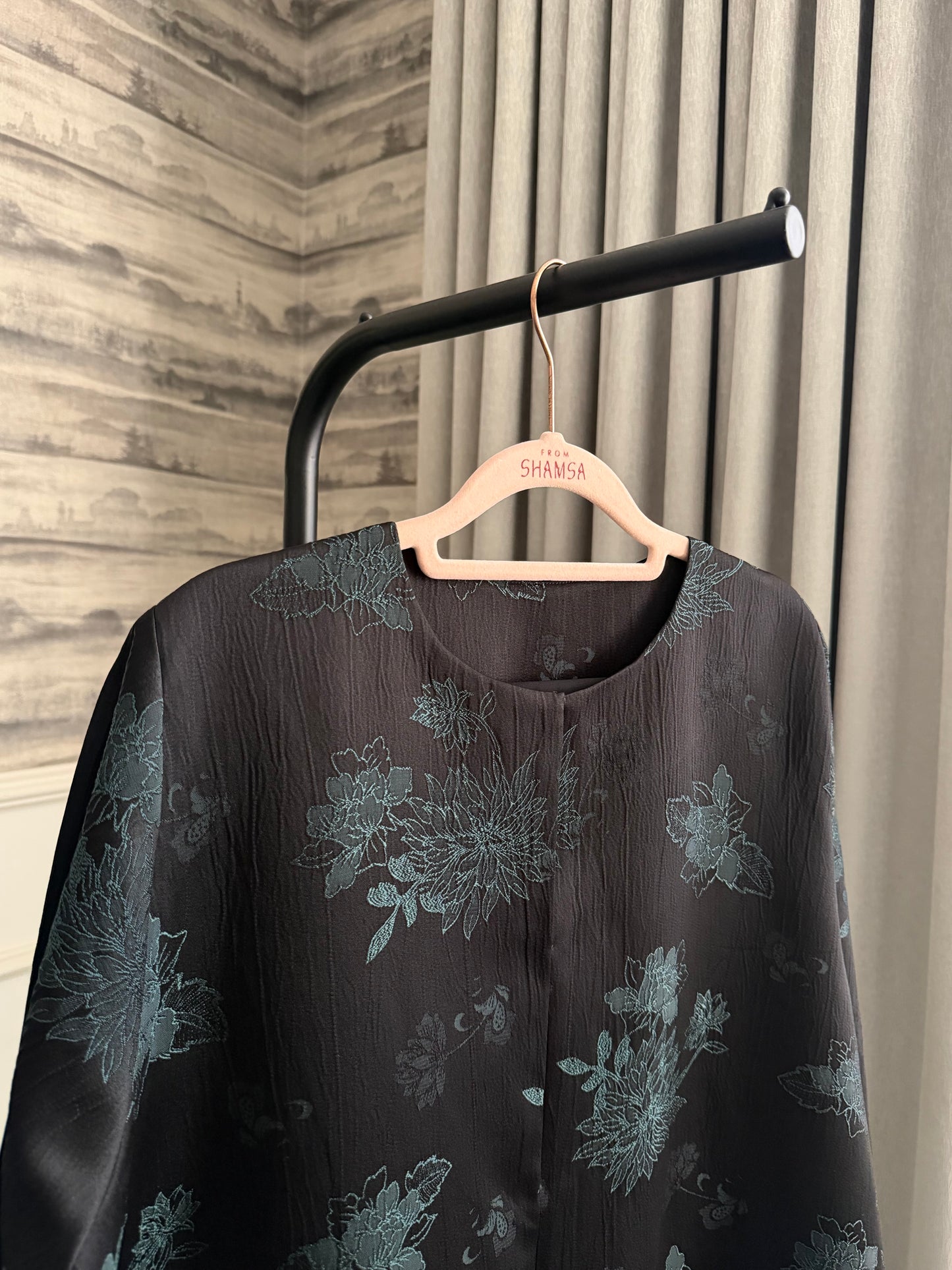 26 - D / Dark Green