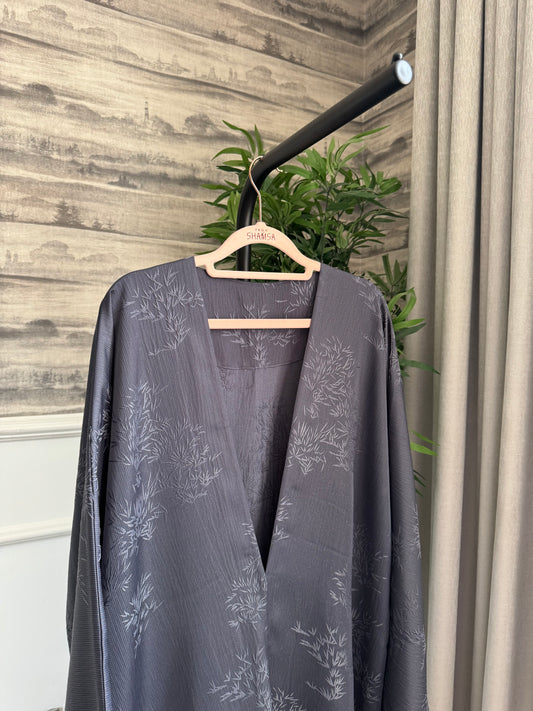 25 - Sylvie - Grey