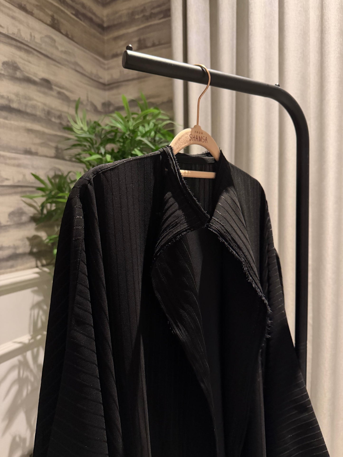 FW - Black